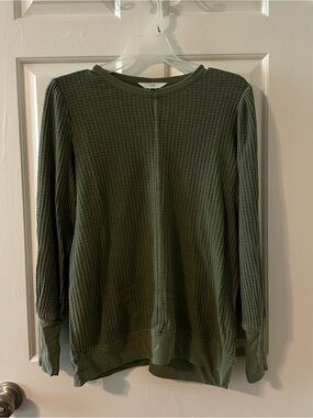 Time and Tru Olive Green Waffle Knit Pullover